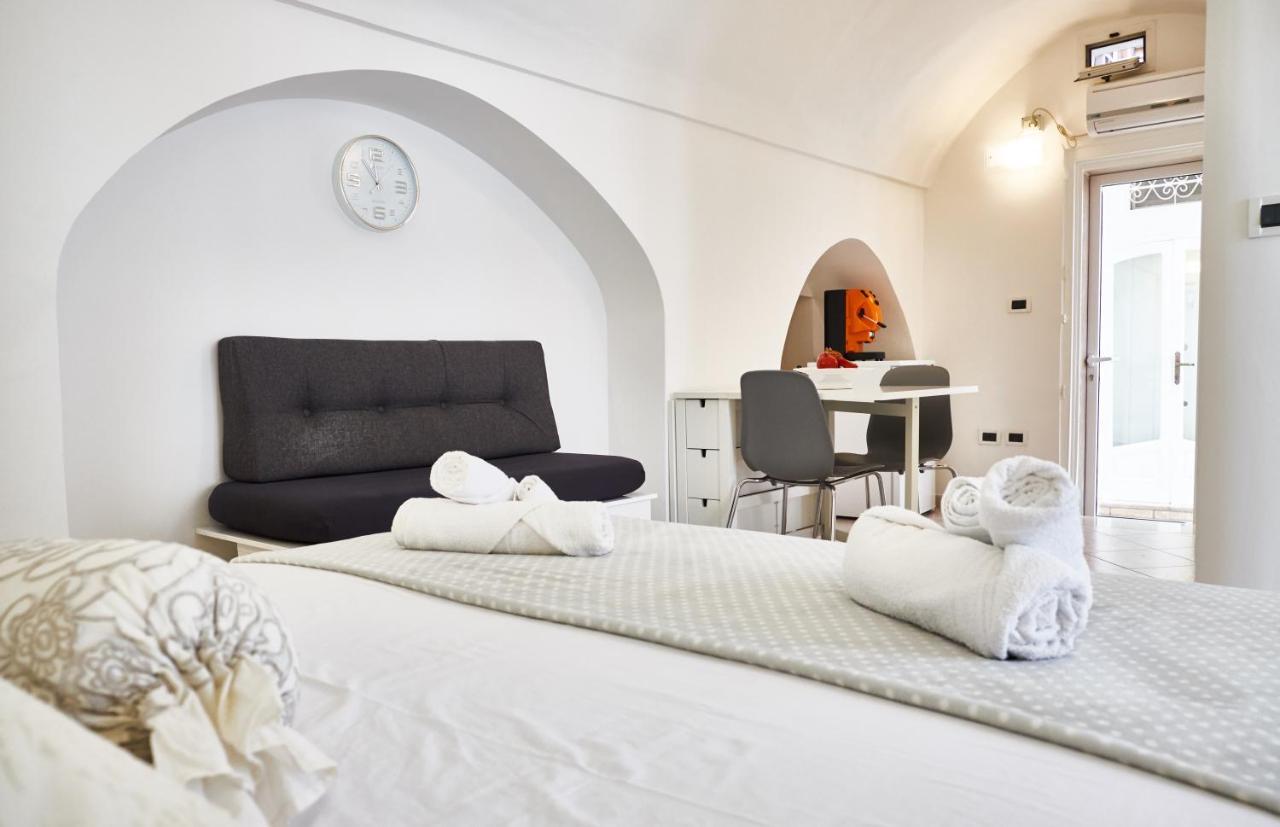 Balilla Guest House - Ostuni Centro - All Confort Eksteriør bilde